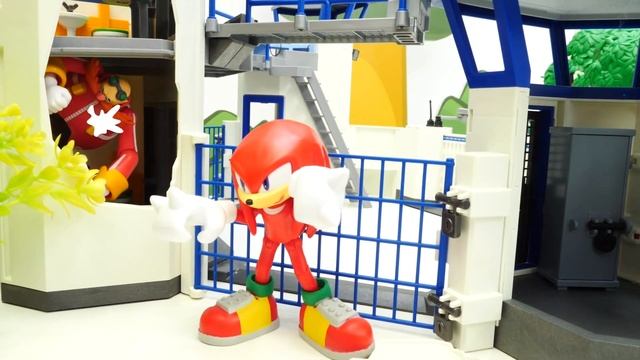 Бен 10 противостоит злодеям! Кто победит? Герои из мультиков в видео для детей смотреть онлайн