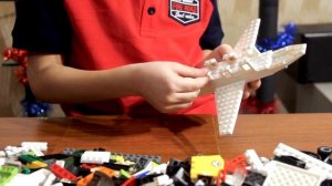 Как сделать Боинг-737 из LEGO за 15 минут? Проведем тест-драйв!