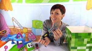 Волшебная Коробка. Малыш Грузовичок и Маша ищут инструменты