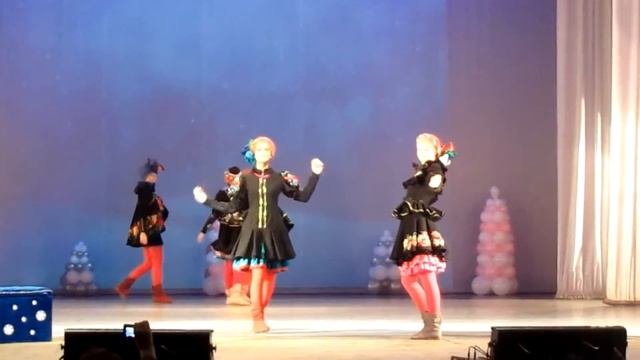 Театр-студия моды "Глория" - "Подмосковный этюд" смотреть онлайн