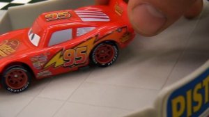 ТукТук Шоу - видео про машинки - Гонки Маквина