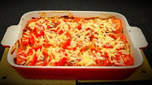 Вкуснейшая овощная запеканка с колбасой