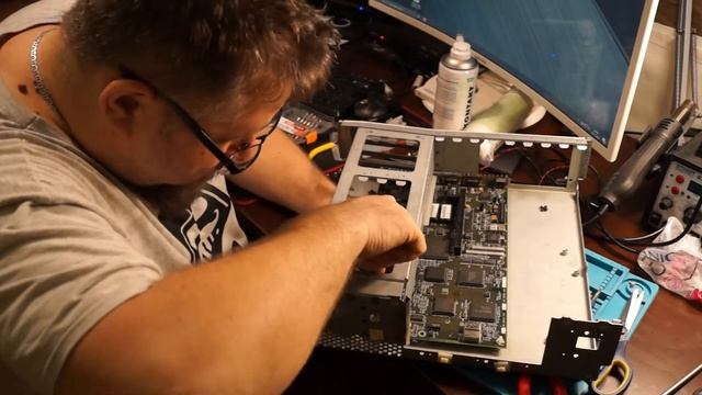 Renowacja Del 210 z prockiem 80286 cz. 1 смотреть онлайн