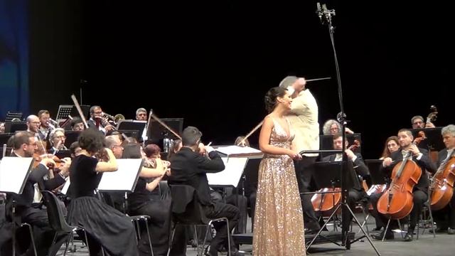 Stefania Seculin - The Christmas Waltz - live 2018 смотреть онлайн