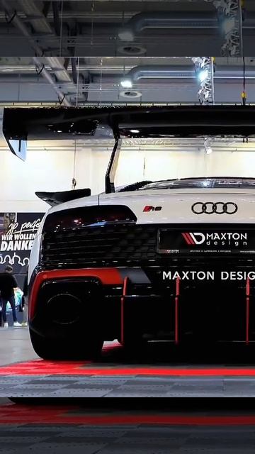 #Shorts Audi R8 V10 TFSI MAXTON|🎥:Vitsimo#wallpaper #audi #r8 #r8v10 #trackcar #car #cars #fypシ смотреть онлайн