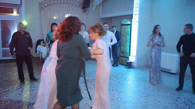 КОШЕЛЯ-VIDEO Степан+Андріана веселі танці рест Імперія DJ ЛУКІ рест САЛЬВЕ