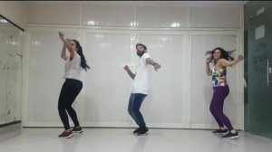 Bollywood Zumba Workout | Dhating Naach & Ki Kariye Nachna Aaonda Nahin Bollywood Dance Workout