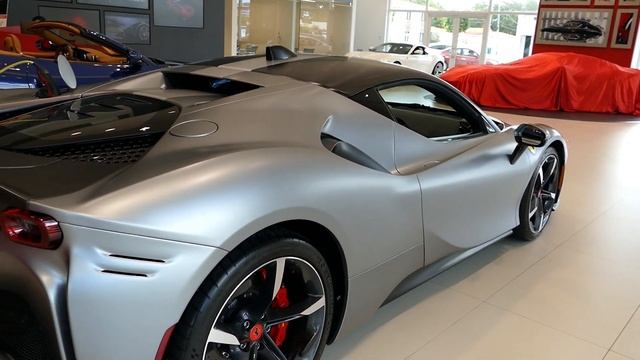 The Collection Miami, un Mega Dealer de autos exoticos смотреть онлайн