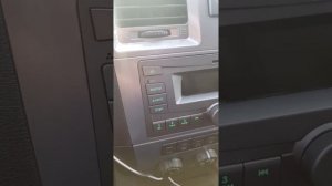 Магнитола УАЗ ПАТРИОТ 2016 при включении зажигания перестаёт работать дисплей