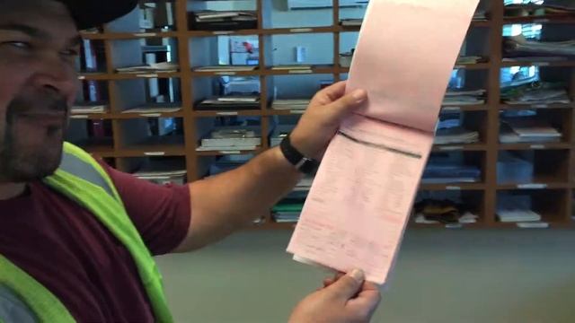 Crazy UNFI driver, George Udave in Moreno Valley, CA смотреть онлайн