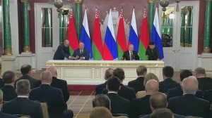 Лукашенко и Путин в ПРЯМОМ ЭФИРЕ отвечают на вопросы журналистов  Заявления для СМИ! 13 марта, 2025