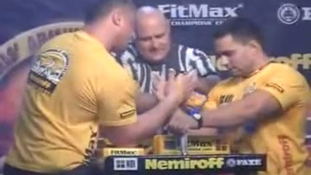 Andrey Pushkar vs Rustam Babayev (Open Semi-Final) - Nemiroff World Cup 2010 смотреть онлайн