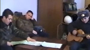 Николай Воронов - Песня полярных лëтчиков.mp4