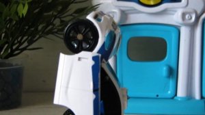 Тобот С. Полицейская машина - трансформер. Робот и машина