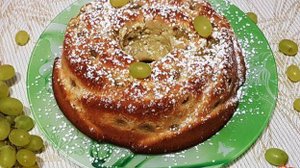 Кекс с виноградом