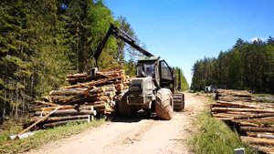 Форвардер АМКОДОР 2661-01