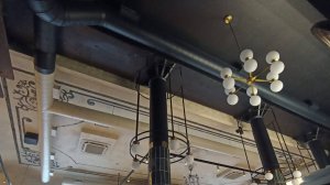 VID-20250315-WA0005 Вентиляция ресторана приточно вытяжная открытые крашеные воздуховоды