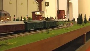 Маневровая работа на железнодорожном макете