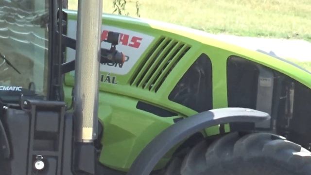 Claas Axion 930 traktor mozgásban, Axiál Hódmezőrület 2017., v170826-6-138 смотреть онлайн