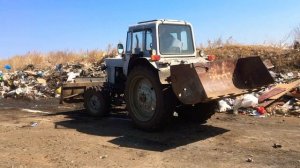 Белорус ‘’МТЗ 82’’ С лопатой