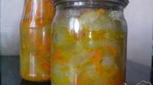 Салат из зелёных помидоров