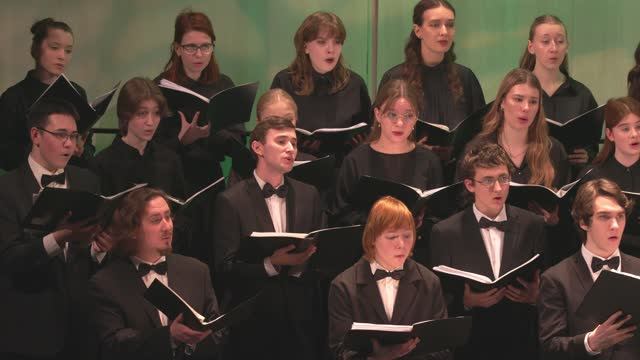 Пол Мэлор «Ubi Caritas» - Академический хор отдела хорового дир. Муз. училища имени Гнесиных