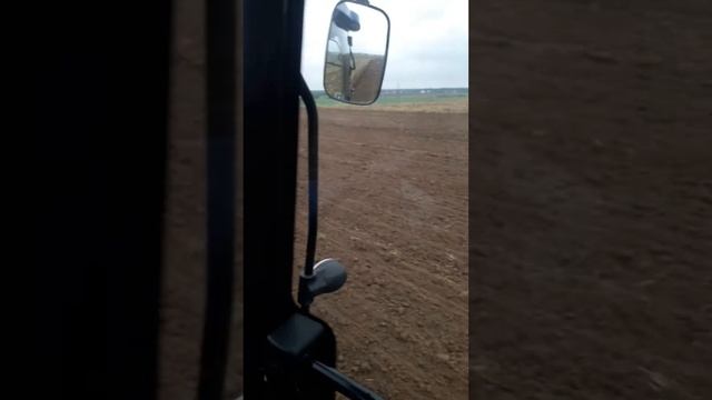 Осіння оранка Ловол 504 та Бомет 3-25. смотреть онлайн