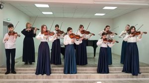 Ансамбль скрипачей "Скерцино" ll группа
К. Хачатурян "Галоп" Обр. Н. Ишковой.