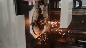 Лазерная резка и перфорирование труб диаметром до 350 мм круглой, или квадратной до 245*245 мм.