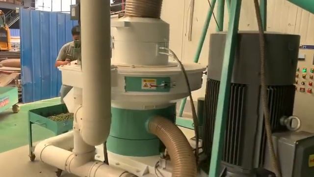 1.5-2t/h alfalfa grass pellet mill machine смотреть онлайн