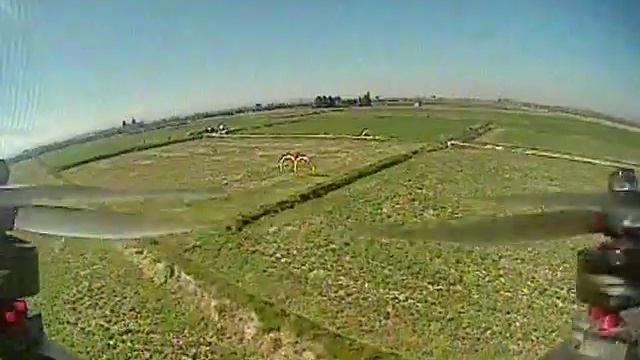 Domando el racer con emu....despacito...piano piano смотреть онлайн