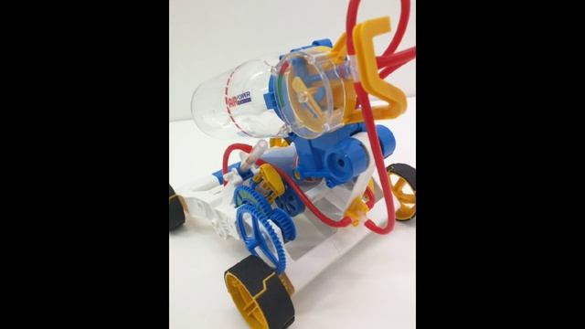 Adobe「Premiere Clip」で作成したムービー 2/2 (デュレーション・順番を編集済みVer.) смотреть онлайн