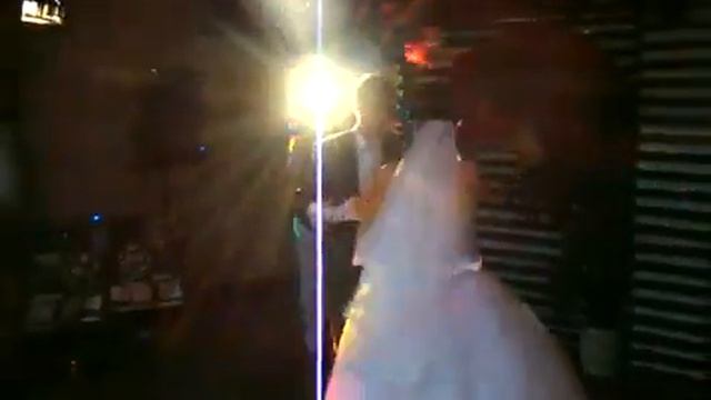 свадебный танец ! мои ученики ! горьКО!!.mp4 смотреть онлайн