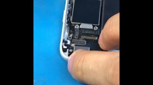 iPhone 6s нет подсветки