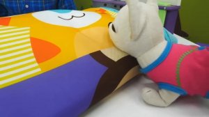 Машинки в Кафе на дереве. Шатер для тачек: Молния Маквин и Круз. Видео для детей