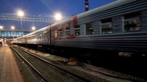 Прибытие ЭП1М-621 с поездом №77 Москва — Ставрополь
