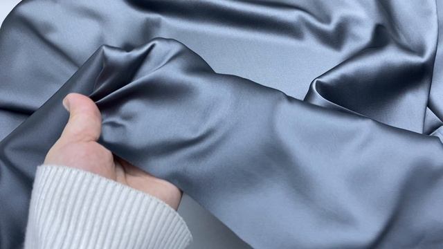 Шёлк серого цвета однотонная   46700