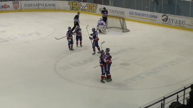 "Металлург-2" - "Юниор" 2:0