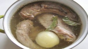 Заливное из шеи и крыла индейки