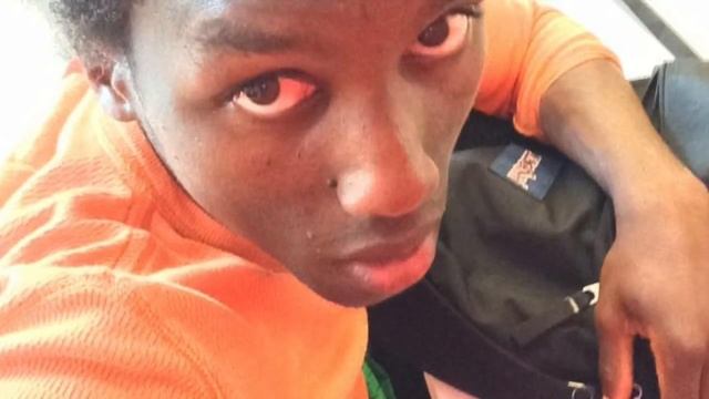 Auction (audio) **** YOUNG DIAMOND смотреть онлайн