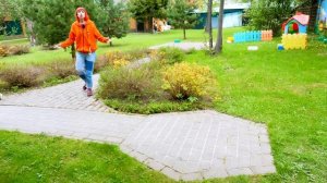 Игры для детей про машинки – Лежачий полицейский – Веселые видео для малышей Поехали, поcмотрим!