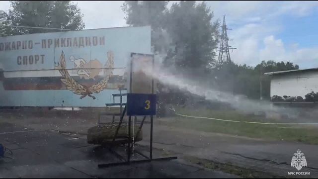 🏆📸Завершились состязания, в которых принимали участие лучшие бойцы МЧС России со всего края смотреть онлайн