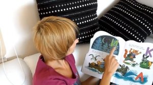 Азбука для детей. Учим буквы.  Буква И