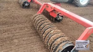 Каток кольчато зубовый ККЗ-9.2 с трактором МТЗ-82