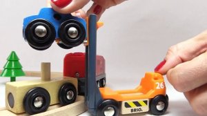 Поезд и разноцветные машинки - развивающие видео для самых маленьких