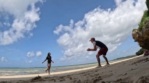 Проблемы с Африканкой Анн  Кенийская еда для людей красивый пляж Мтвапы