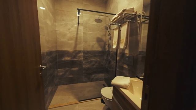 Mari Suites Hotel смотреть онлайн