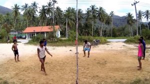 Тайский волейбол ногой.