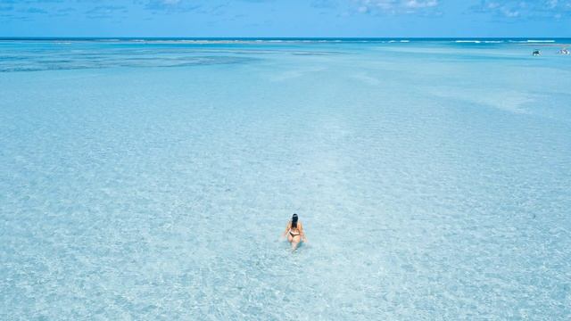 Juno | non copyright music | #vacation | #beach | #relax | #beautifulwoman смотреть онлайн