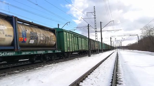 РЖД БМО электровоз ВЛ11.8-710 из ТЧЭ-5 Орехово Московской ЖД. смотреть онлайн